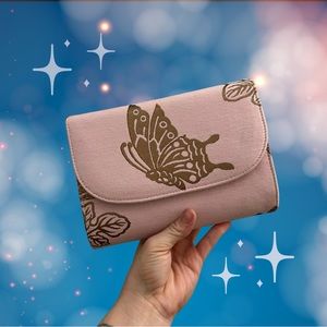 Butterfly Clutch